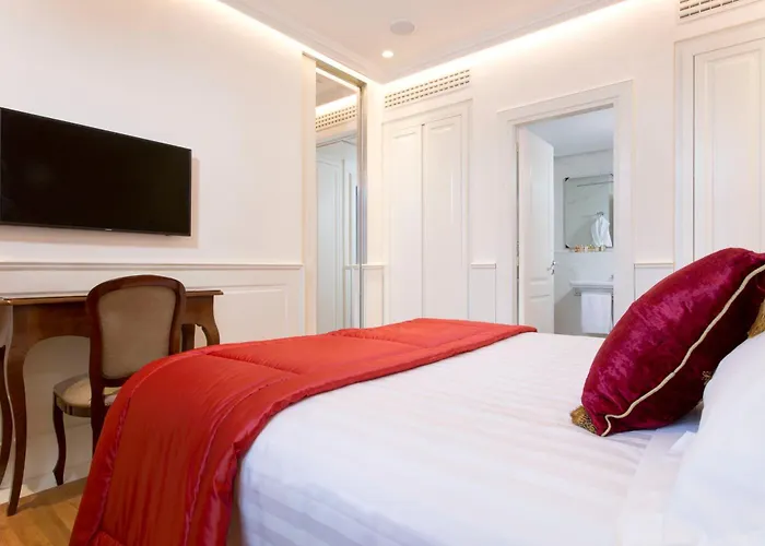 Degli Artisti Otel